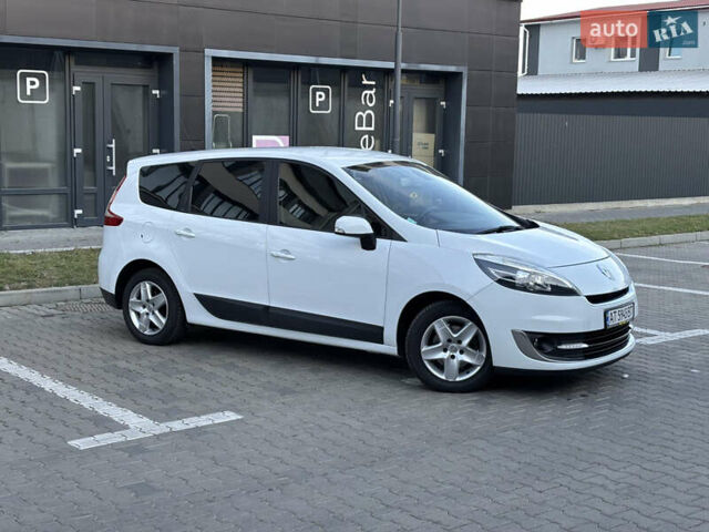 Белый Рено Гранд Сценик, объемом двигателя 1.5 л и пробегом 201 тыс. км за 8499 $, фото 2 на Automoto.ua