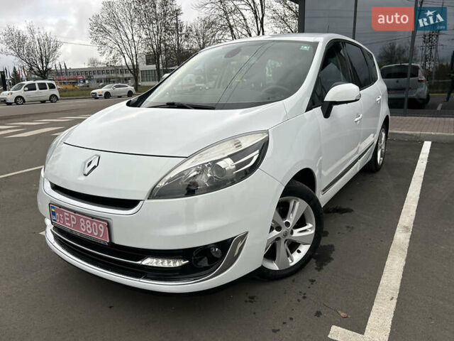 Белый Рено Гранд Сценик, объемом двигателя 1.5 л и пробегом 241 тыс. км за 9500 $, фото 35 на Automoto.ua