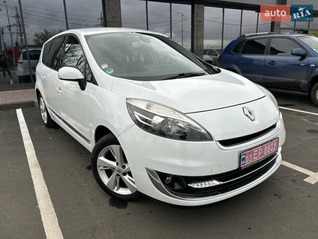 Белый Рено Гранд Сценик, объемом двигателя 1.5 л и пробегом 241 тыс. км за 9500 $, фото 166 на Automoto.ua