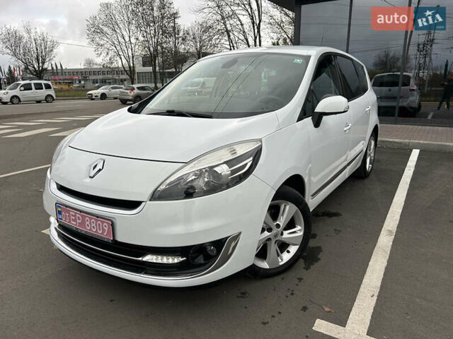 Белый Рено Гранд Сценик, объемом двигателя 1.5 л и пробегом 241 тыс. км за 9500 $, фото 167 на Automoto.ua