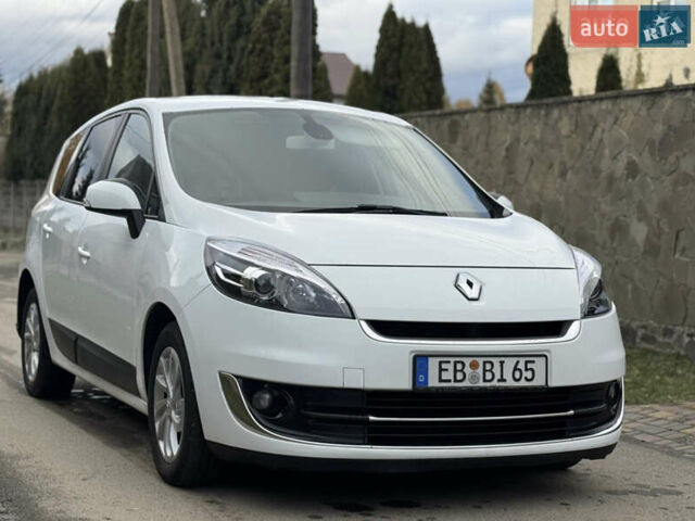 Белый Рено Гранд Сценик, объемом двигателя 1.5 л и пробегом 232 тыс. км за 8500 $, фото 9 на Automoto.ua
