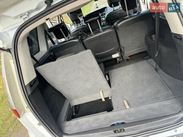 Белый Рено Гранд Сценик, объемом двигателя 1.5 л и пробегом 273 тыс. км за 7600 $, фото 16 на Automoto.ua