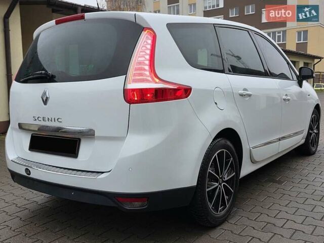Белый Рено Гранд Сценик, объемом двигателя 1.6 л и пробегом 305 тыс. км за 7999 $, фото 14 на Automoto.ua