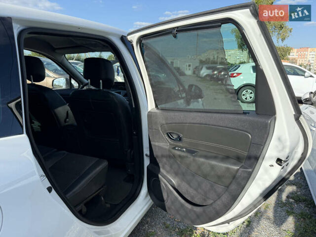 Белый Рено Гранд Сценик, объемом двигателя 1.6 л и пробегом 205 тыс. км за 9999 $, фото 25 на Automoto.ua