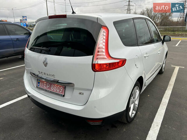 Белый Рено Гранд Сценик, объемом двигателя 1.5 л и пробегом 241 тыс. км за 9500 $, фото 42 на Automoto.ua
