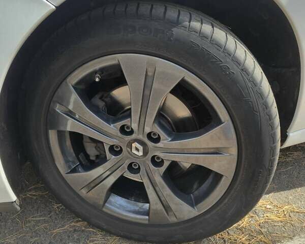 Белый Рено Гранд Сценик, объемом двигателя 1.5 л и пробегом 287 тыс. км за 8400 $, фото 14 на Automoto.ua