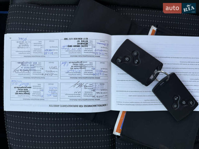 Белый Рено Гранд Сценик, объемом двигателя 1.6 л и пробегом 205 тыс. км за 9999 $, фото 41 на Automoto.ua