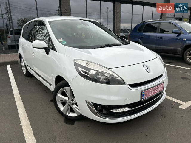 Белый Рено Гранд Сценик, объемом двигателя 1.5 л и пробегом 241 тыс. км за 9500 $, фото 38 на Automoto.ua