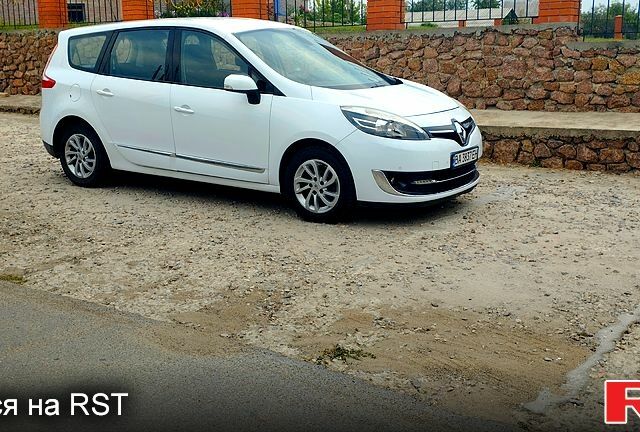 Белый Рено Гранд Сценик, объемом двигателя 1.5 л и пробегом 225 тыс. км за 9500 $, фото 1 на Automoto.ua