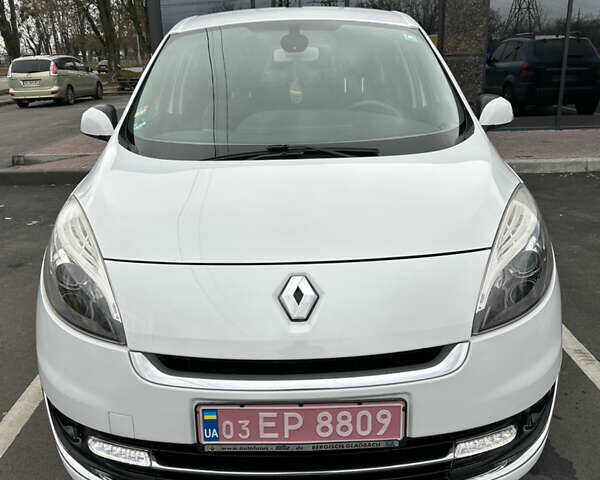 Белый Рено Гранд Сценик, объемом двигателя 1.5 л и пробегом 241 тыс. км за 9500 $, фото 47 на Automoto.ua