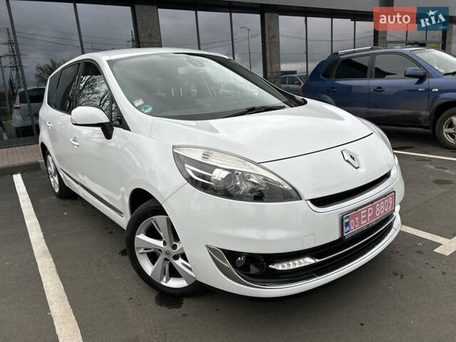 Белый Рено Гранд Сценик, объемом двигателя 1.5 л и пробегом 241 тыс. км за 9500 $, фото 34 на Automoto.ua