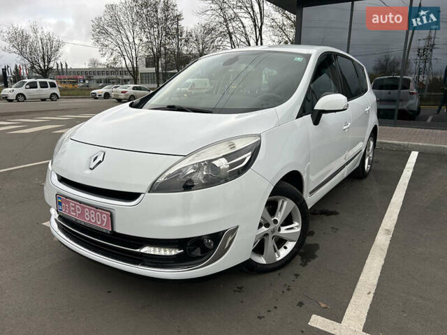 Белый Рено Гранд Сценик, объемом двигателя 1.5 л и пробегом 241 тыс. км за 9500 $, фото 141 на Automoto.ua