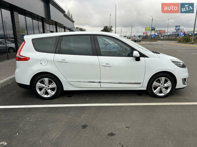 Белый Рено Гранд Сценик, объемом двигателя 1.5 л и пробегом 241 тыс. км за 9500 $, фото 102 на Automoto.ua