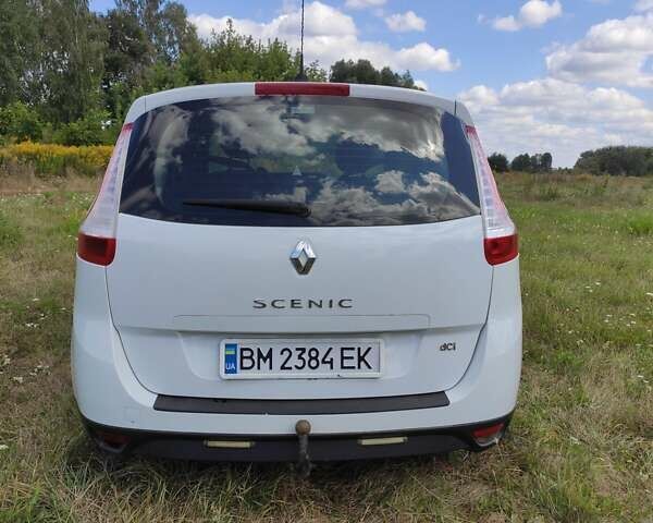 Белый Рено Гранд Сценик, объемом двигателя 1.5 л и пробегом 226 тыс. км за 8000 $, фото 6 на Automoto.ua