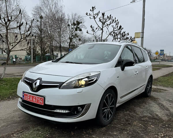 Белый Рено Гранд Сценик, объемом двигателя 1.6 л и пробегом 162 тыс. км за 10500 $, фото 8 на Automoto.ua