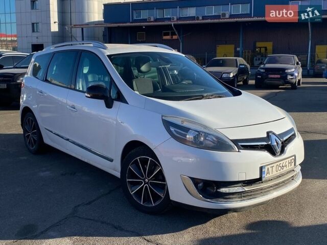 Белый Рено Гранд Сценик, объемом двигателя 1.6 л и пробегом 298 тыс. км за 8350 $, фото 2 на Automoto.ua