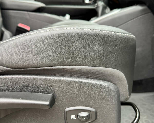 Белый Рено Гранд Сценик, объемом двигателя 1.6 л и пробегом 162 тыс. км за 10500 $, фото 71 на Automoto.ua