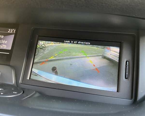 Белый Рено Гранд Сценик, объемом двигателя 1.5 л и пробегом 257 тыс. км за 9000 $, фото 7 на Automoto.ua