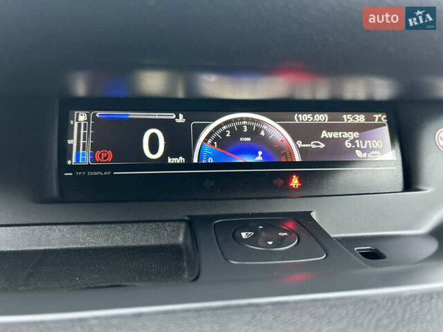 Белый Рено Гранд Сценик, объемом двигателя 1.5 л и пробегом 241 тыс. км за 9500 $, фото 30 на Automoto.ua