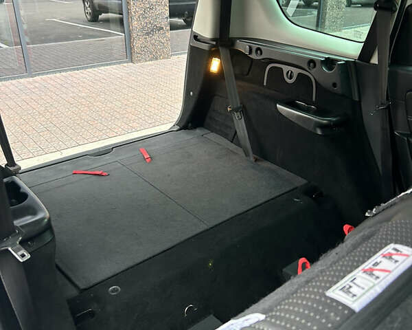 Белый Рено Гранд Сценик, объемом двигателя 1.5 л и пробегом 241 тыс. км за 9500 $, фото 82 на Automoto.ua