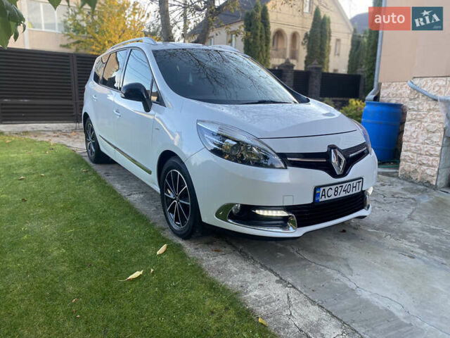 Рено Гранд Сценик 2013 в Ровно на Automoto.ua Белый Рено Гранд Сценик, объемом двигателя 1.5 л и пробегом 269 тыс. км за 9400 $, фото 1 на Automoto.ua