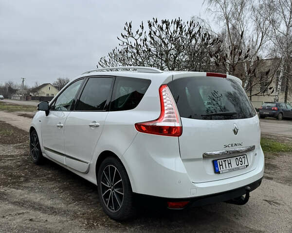 Белый Рено Гранд Сценик, объемом двигателя 1.6 л и пробегом 162 тыс. км за 10500 $, фото 16 на Automoto.ua