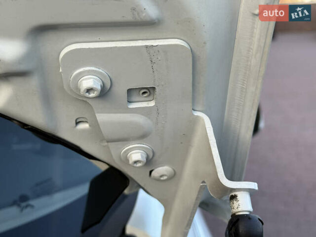 Білий Рено Гранд Сценік, об'ємом двигуна 1.6 л та пробігом 179 тис. км за 10950 $, фото 87 на Automoto.ua
