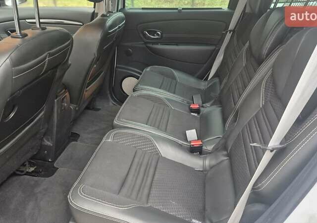 Белый Рено Гранд Сценик, объемом двигателя 1.6 л и пробегом 259 тыс. км за 9750 $, фото 31 на Automoto.ua