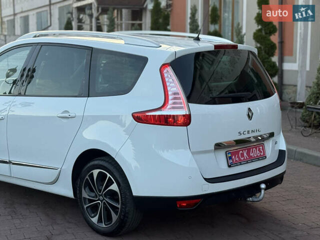 Білий Рено Гранд Сценік, об'ємом двигуна 1.6 л та пробігом 179 тис. км за 10950 $, фото 38 на Automoto.ua
