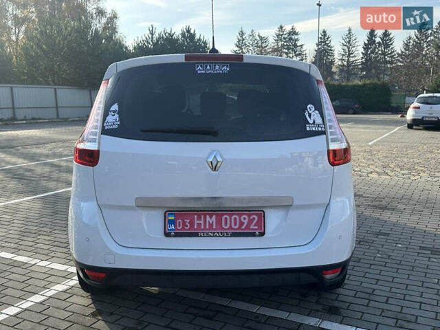 Білий Рено Гранд Сценік, об'ємом двигуна 1.5 л та пробігом 216 тис. км за 9990 $, фото 4 на Automoto.ua