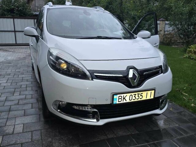 Белый Рено Гранд Сценик, объемом двигателя 1.5 л и пробегом 220 тыс. км за 11800 $, фото 5 на Automoto.ua