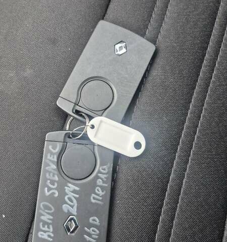 Белый Рено Гранд Сценик, объемом двигателя 1.6 л и пробегом 259 тыс. км за 9750 $, фото 50 на Automoto.ua