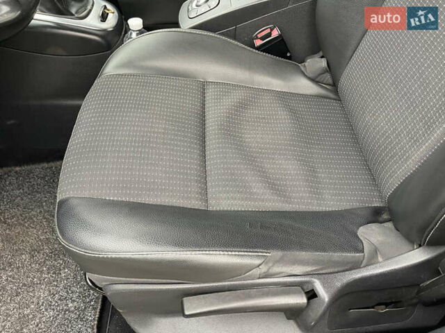 Білий Рено Гранд Сценік, об'ємом двигуна 1.5 л та пробігом 216 тис. км за 8700 $, фото 19 на Automoto.ua