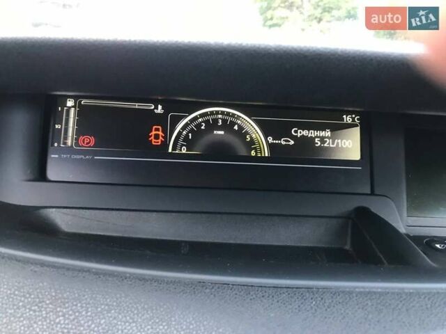 Белый Рено Гранд Сценик, объемом двигателя 1.5 л и пробегом 219 тыс. км за 9900 $, фото 1 на Automoto.ua