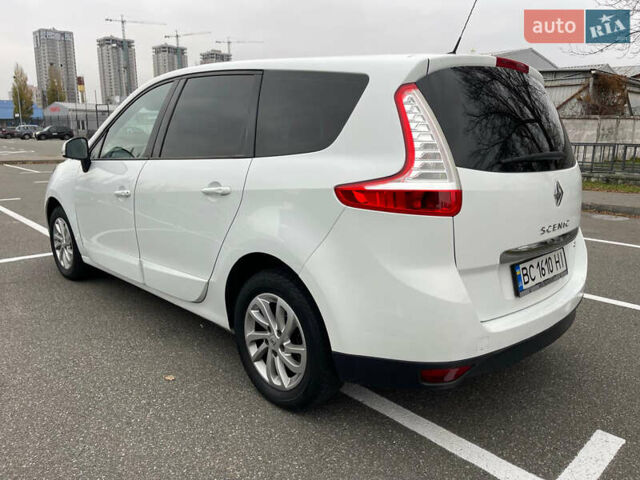 Білий Рено Гранд Сценік, об'ємом двигуна 1.5 л та пробігом 216 тис. км за 8700 $, фото 3 на Automoto.ua