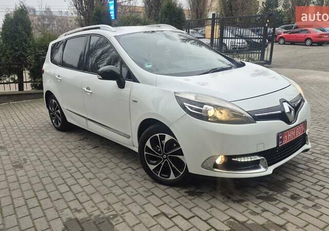 Белый Рено Гранд Сценик, объемом двигателя 1.6 л и пробегом 259 тыс. км за 9750 $, фото 8 на Automoto.ua