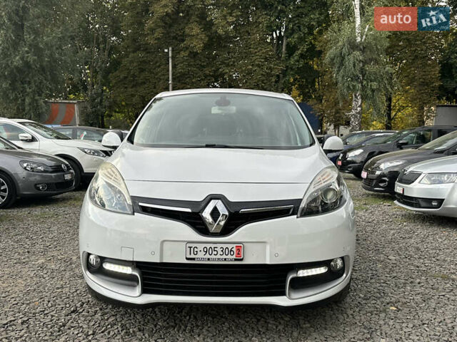 Белый Рено Гранд Сценик, объемом двигателя 1.5 л и пробегом 216 тыс. км за 10350 $, фото 2 на Automoto.ua