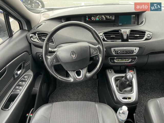 Білий Рено Гранд Сценік, об'ємом двигуна 1.5 л та пробігом 216 тис. км за 8700 $, фото 30 на Automoto.ua