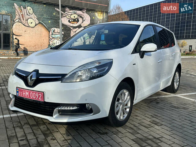 Білий Рено Гранд Сценік, об'ємом двигуна 1.5 л та пробігом 216 тис. км за 9990 $, фото 1 на Automoto.ua