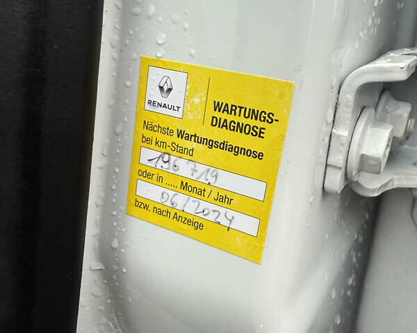 Белый Рено Гранд Сценик, объемом двигателя 1.6 л и пробегом 198 тыс. км за 10900 $, фото 30 на Automoto.ua