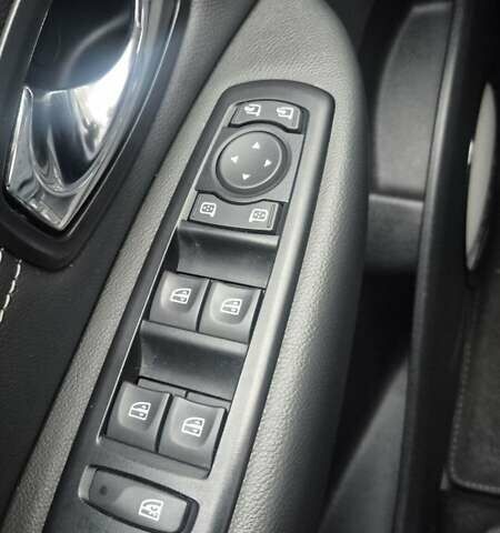 Белый Рено Гранд Сценик, объемом двигателя 1.6 л и пробегом 259 тыс. км за 9750 $, фото 47 на Automoto.ua