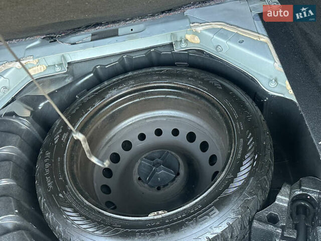 Білий Рено Гранд Сценік, об'ємом двигуна 1.5 л та пробігом 216 тис. км за 9990 $, фото 17 на Automoto.ua