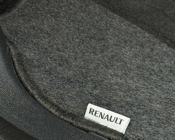 Белый Рено Гранд Сценик, объемом двигателя 1.6 л и пробегом 198 тыс. км за 10900 $, фото 31 на Automoto.ua