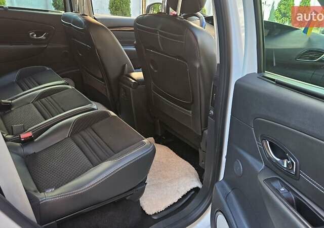 Білий Рено Гранд Сценік, об'ємом двигуна 1.5 л та пробігом 149 тис. км за 13199 $, фото 15 на Automoto.ua