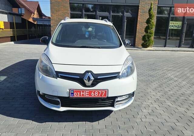 Білий Рено Гранд Сценік, об'ємом двигуна 1.5 л та пробігом 211 тис. км за 9950 $, фото 5 на Automoto.ua