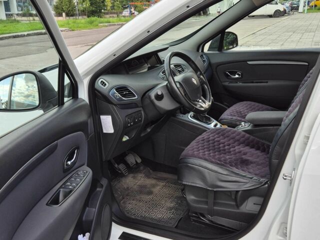 Белый Рено Гранд Сценик, объемом двигателя 1.5 л и пробегом 166 тыс. км за 267 $, фото 10 на Automoto.ua