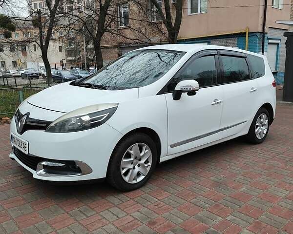 Білий Рено Гранд Сценік, об'ємом двигуна 1.6 л та пробігом 270 тис. км за 9200 $, фото 23 на Automoto.ua