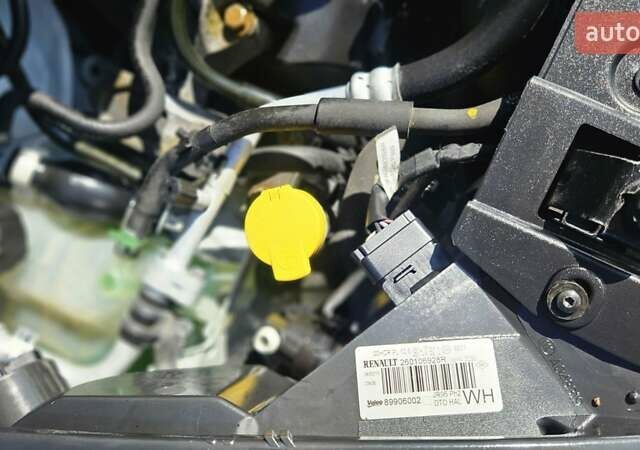 Білий Рено Гранд Сценік, об'ємом двигуна 1.5 л та пробігом 211 тис. км за 9950 $, фото 43 на Automoto.ua