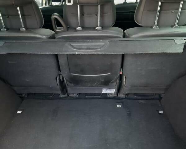 Белый Рено Гранд Сценик, объемом двигателя 1.5 л и пробегом 260 тыс. км за 11500 $, фото 21 на Automoto.ua