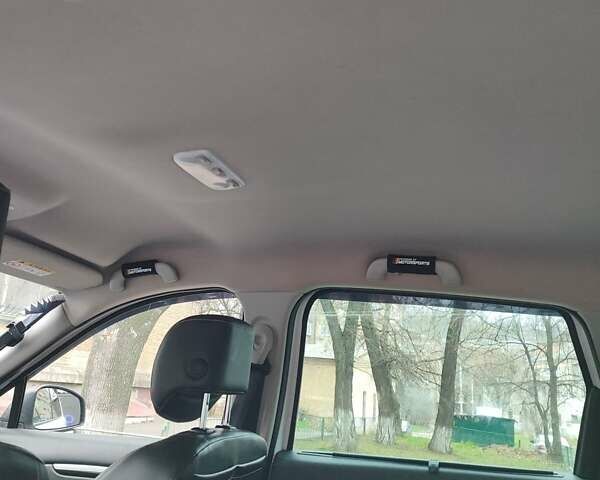 Білий Рено Гранд Сценік, об'ємом двигуна 1.6 л та пробігом 270 тис. км за 9200 $, фото 11 на Automoto.ua